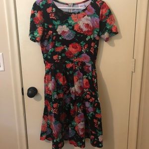 Floral LuLaRoe Amelia Pocket Dress - Large